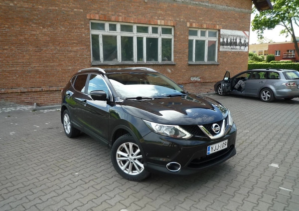 Nissan Qashqai cena 48700 przebieg: 239000, rok produkcji 2016 z Płock małe 407